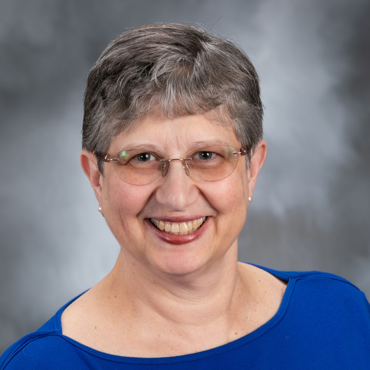 Dawn, MSW headshot